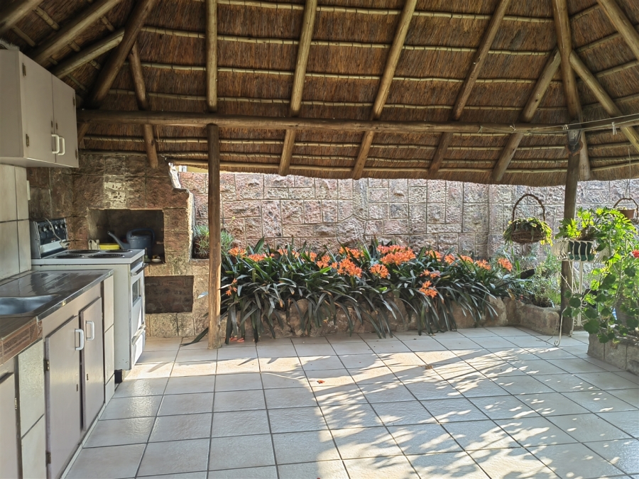 5 Bedroom Property for Sale in Parys Free State